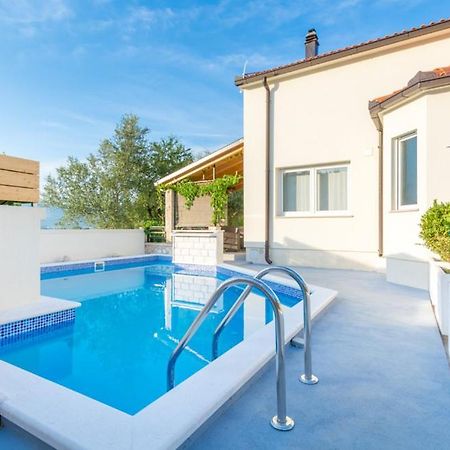 Villa Lipovac Trogir Exteriör bild