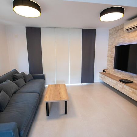 Villa Lipovac Trogir Exteriör bild