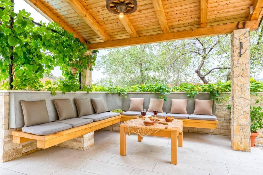 Villa Lipovac Trogir Exteriör bild
