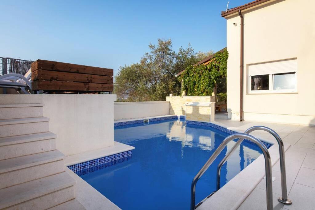 Villa Lipovac Trogir Exteriör bild