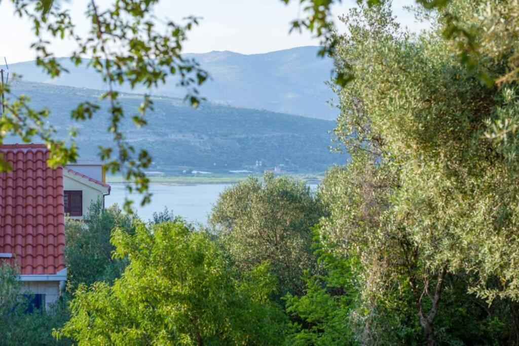 Villa Lipovac Trogir Exteriör bild